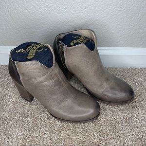 Freebird Darius Booties - 9